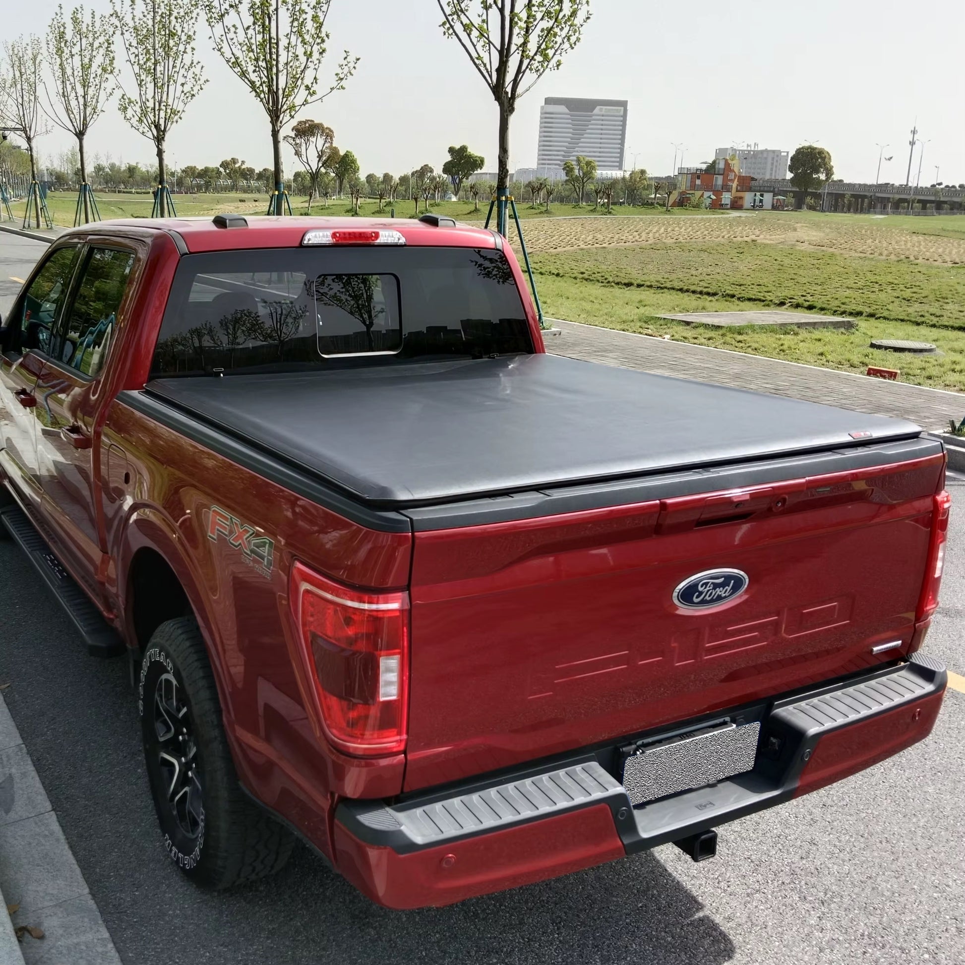 BEDLOK™ Soft Tri Fold Tonneau Cover 5.5 Short Bed